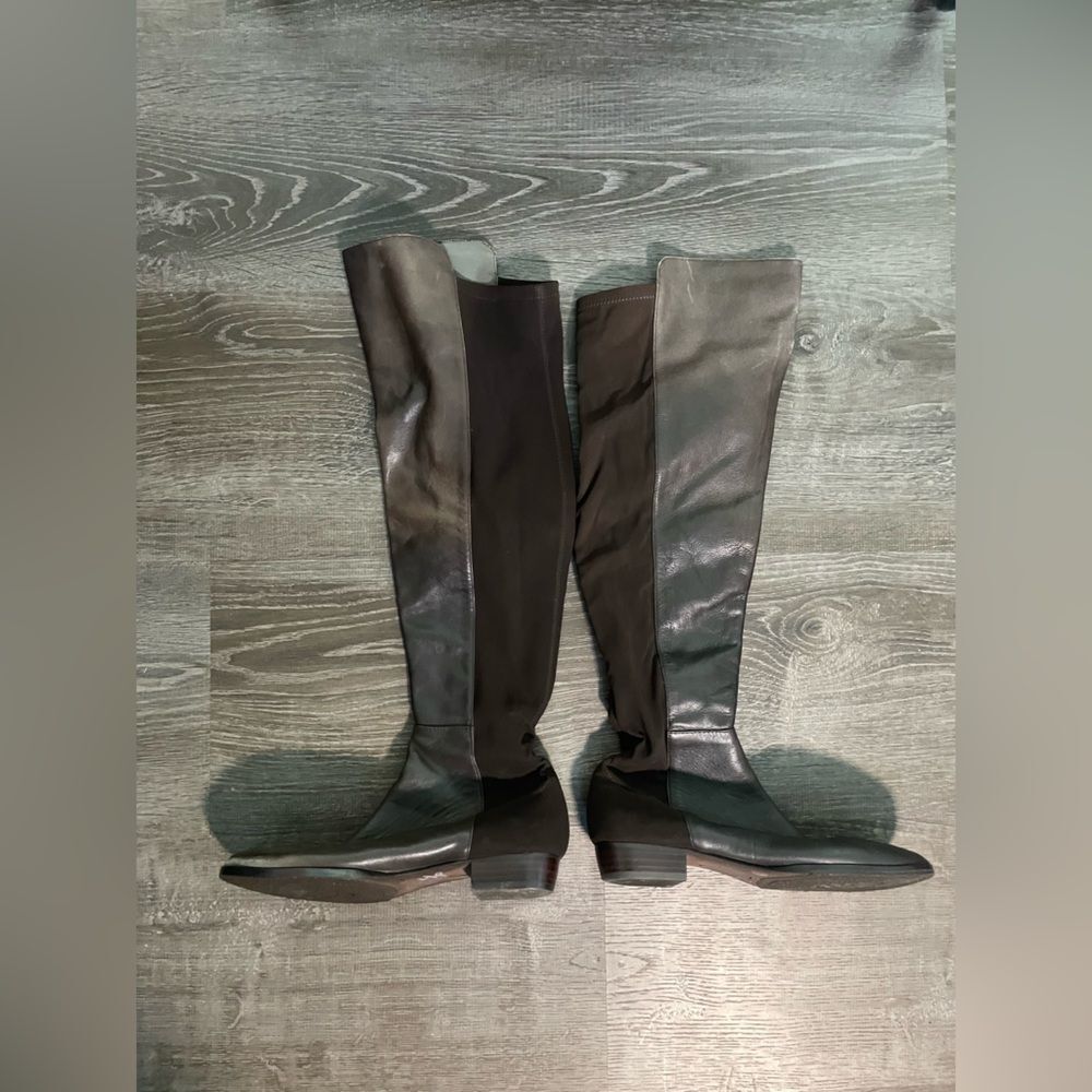 Vince Camuto Brown Natasha Knee High Riding Flat Boots Sz 7.5